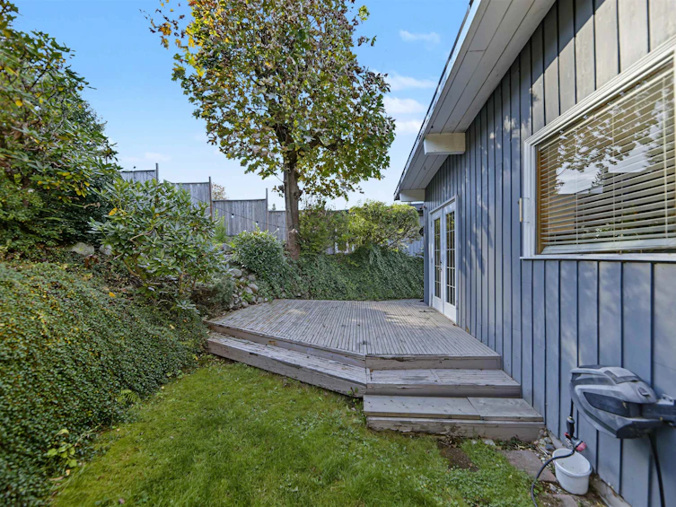 2206 Pinecrest Avenue, Coquitlam, BC, V3J 6T6 - 24