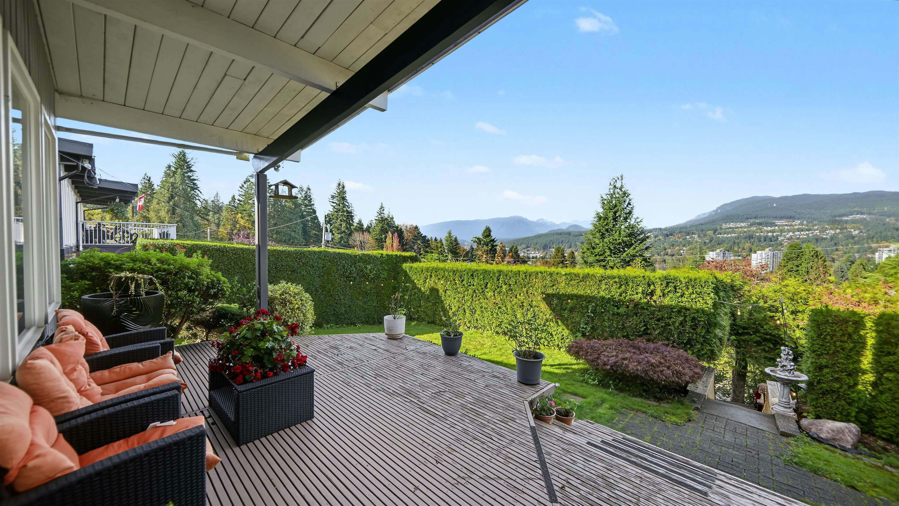 2206 Pinecrest Avenue, Coquitlam, BC, V3J 6T6 - 11