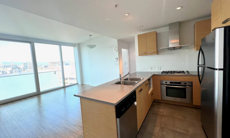 716-8080 Cambie Road