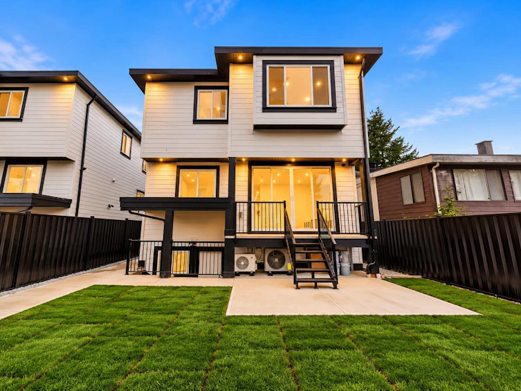 11357 88 Avenue, Delta, BC, V4C 3B8 - 2