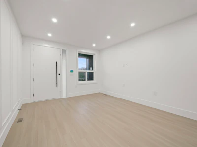 11357 88 Avenue - 4