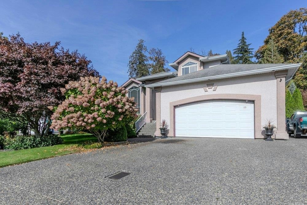 223 Balsam Avenue, Harrison Hot Springs, BC, V0M 1K0
