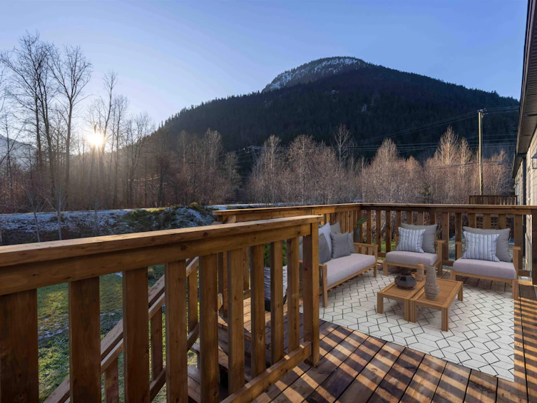 50-7370 Highway 99, Pemberton, BC, V0N 2L1 - 17