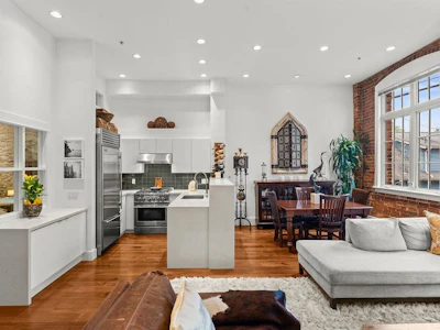 104-1811 W 16th Avenue - 5