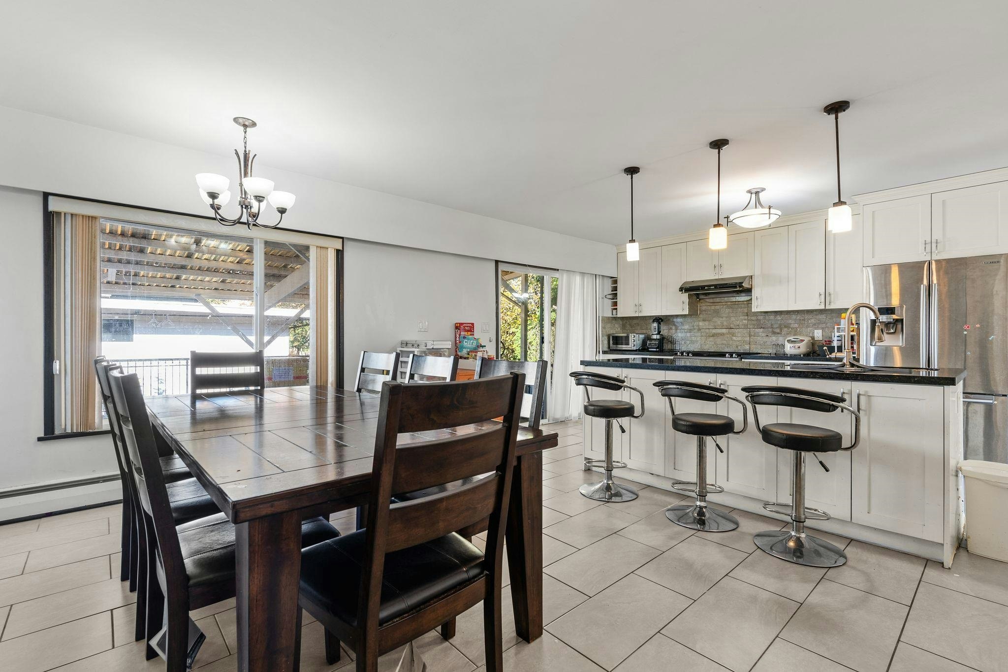 6773 Halifax Street, Burnaby, BC, V5B 2R3 - 11