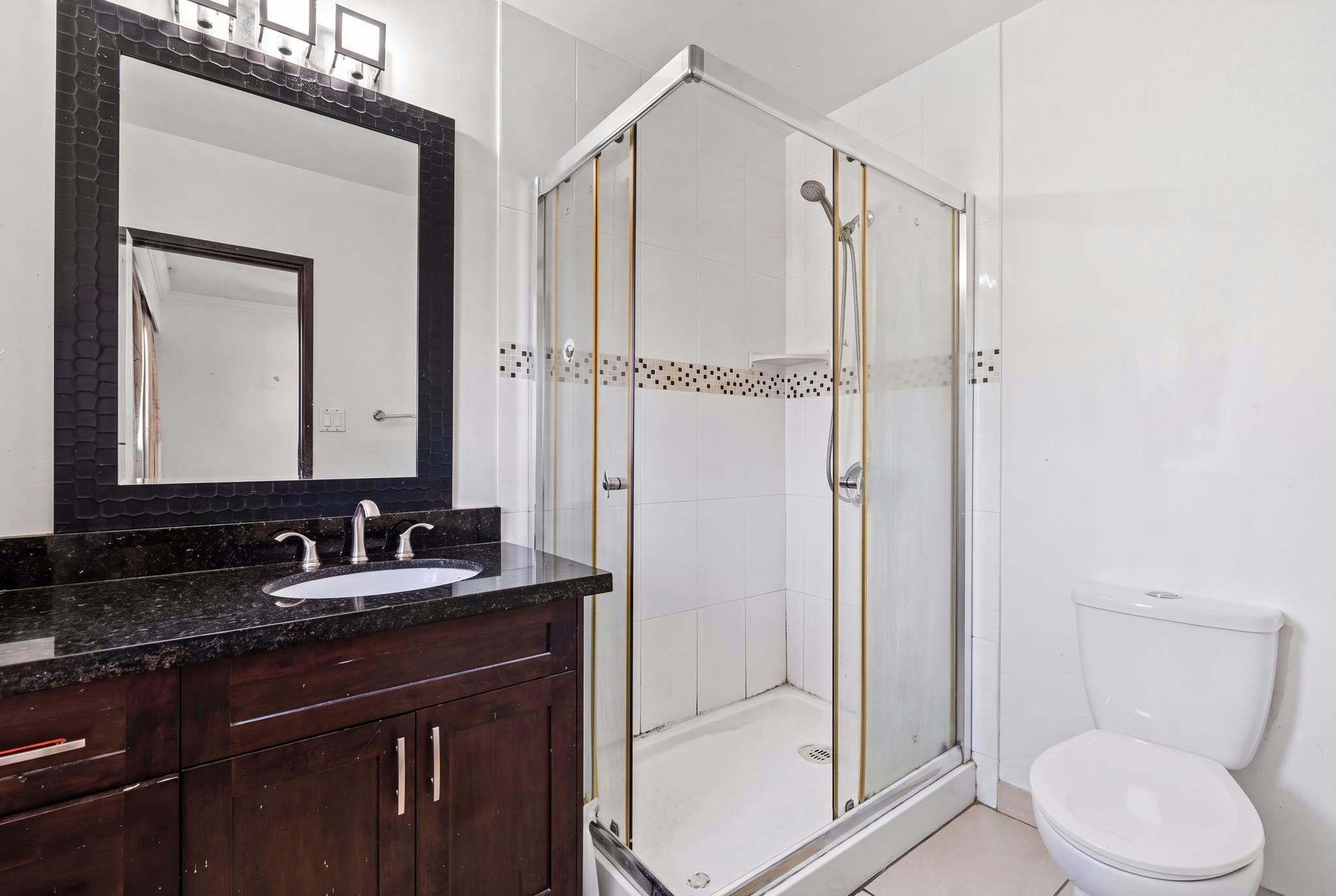 6773 Halifax Street, Burnaby, BC, V5B 2R3 - 20