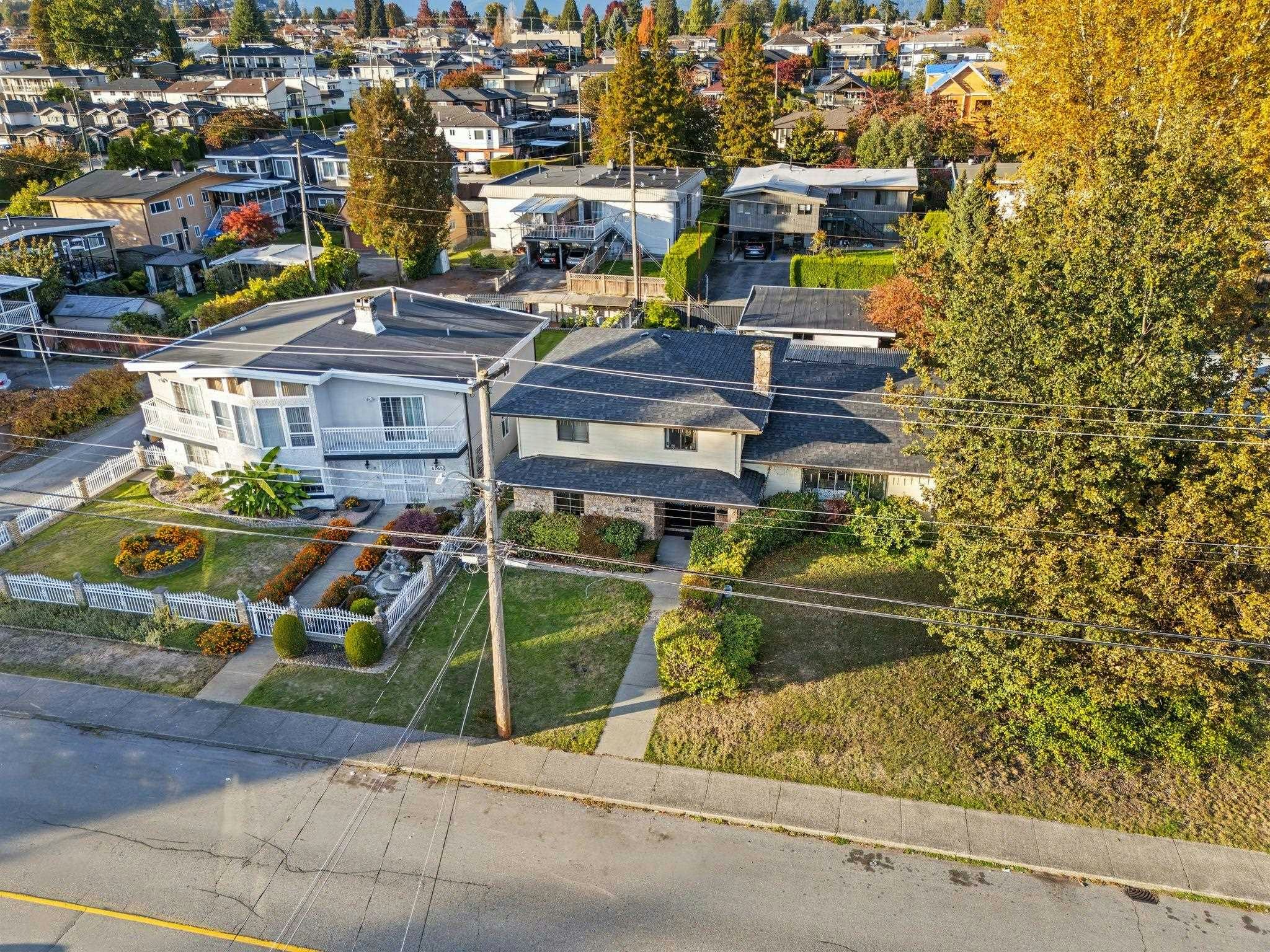 6773 Halifax Street, Burnaby, BC, V5B 2R3 - 30