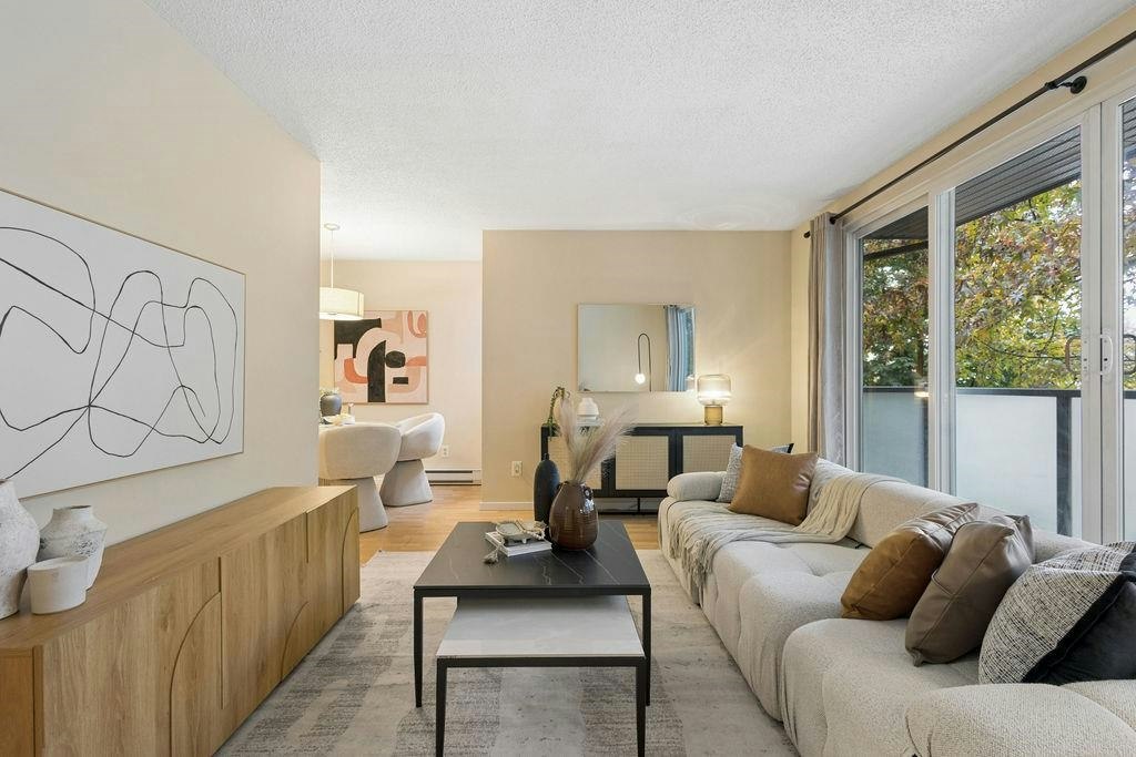 2-224 E 12th Avenue, Vancouver, BC, V5T 2G9