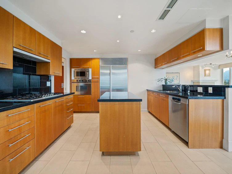 402-323 Jervis Street, Vancouver, BC, V6C 3P8 - 17