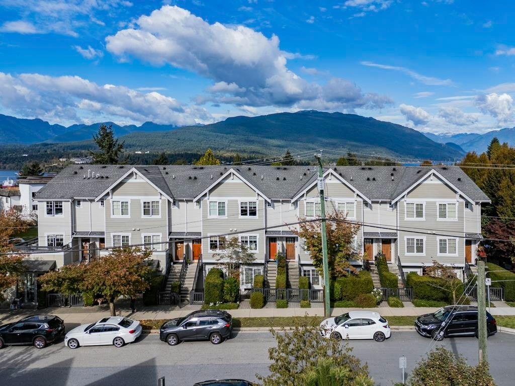 18-7198 Barnet Road, Burnaby, BC, V5A 1C9