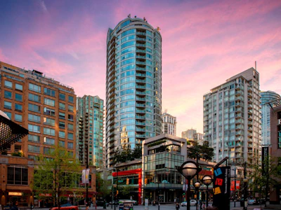 833 Homer Street - 4