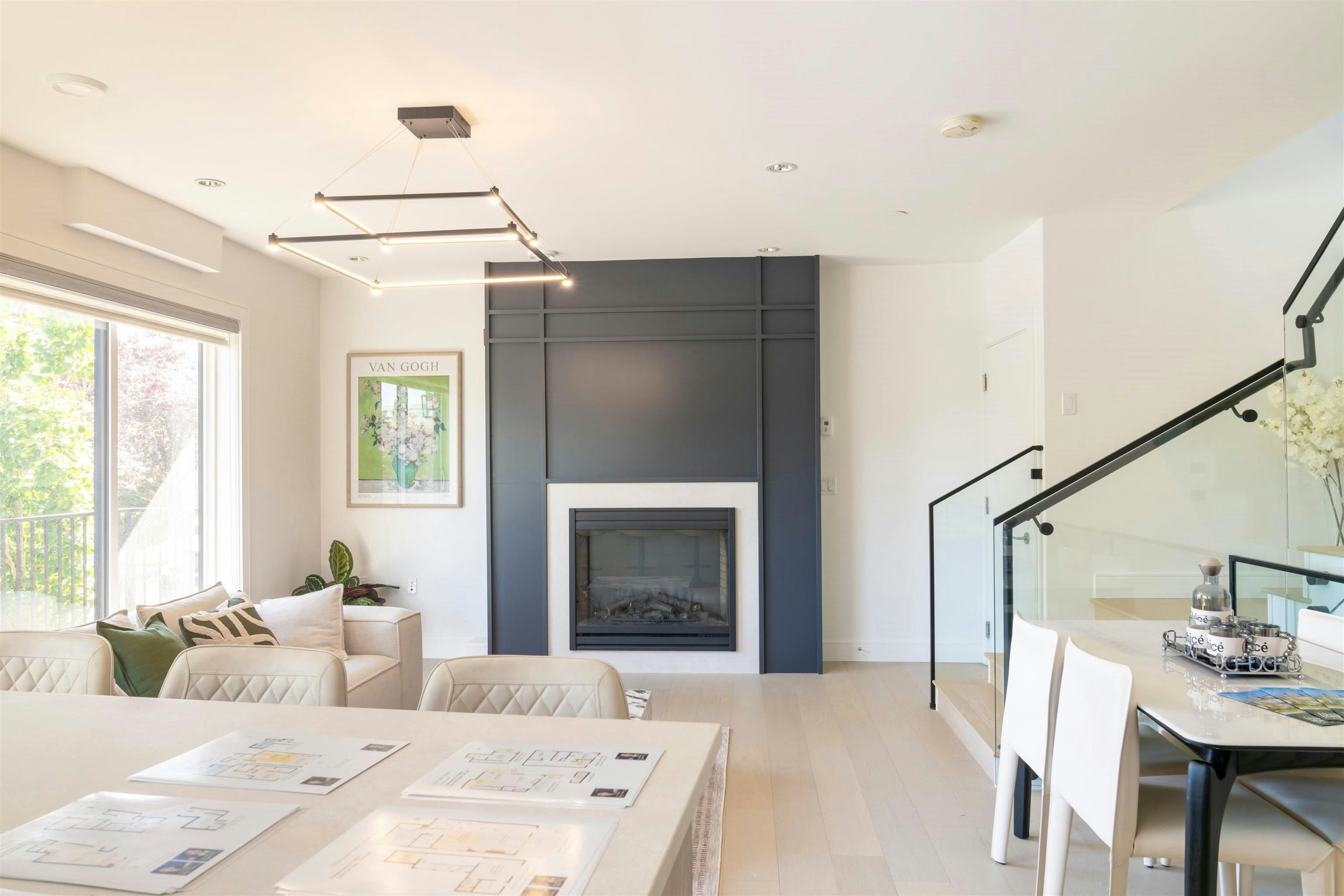 7359 Oak Street - 4
