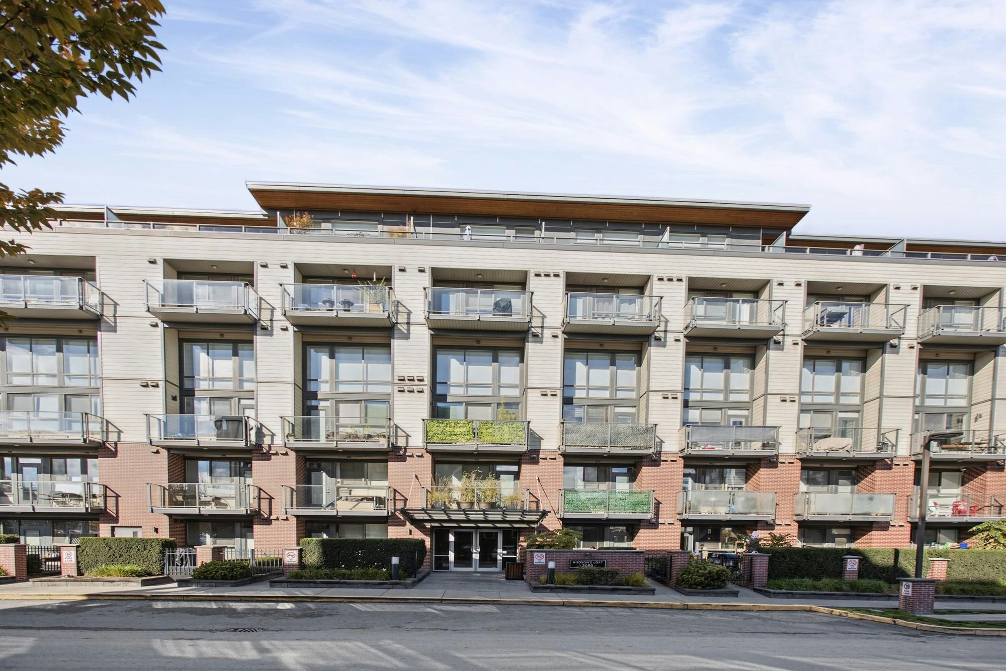 512-3080 Gladwin Road, Abbotsford, BC, V2T 0G3