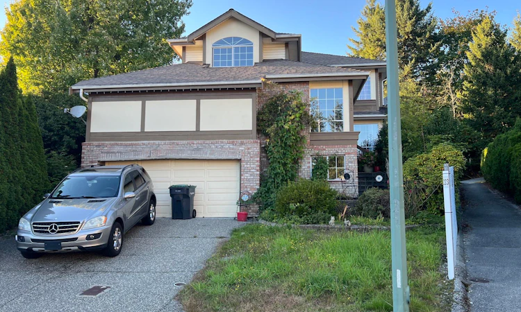 1402 Glenview Court