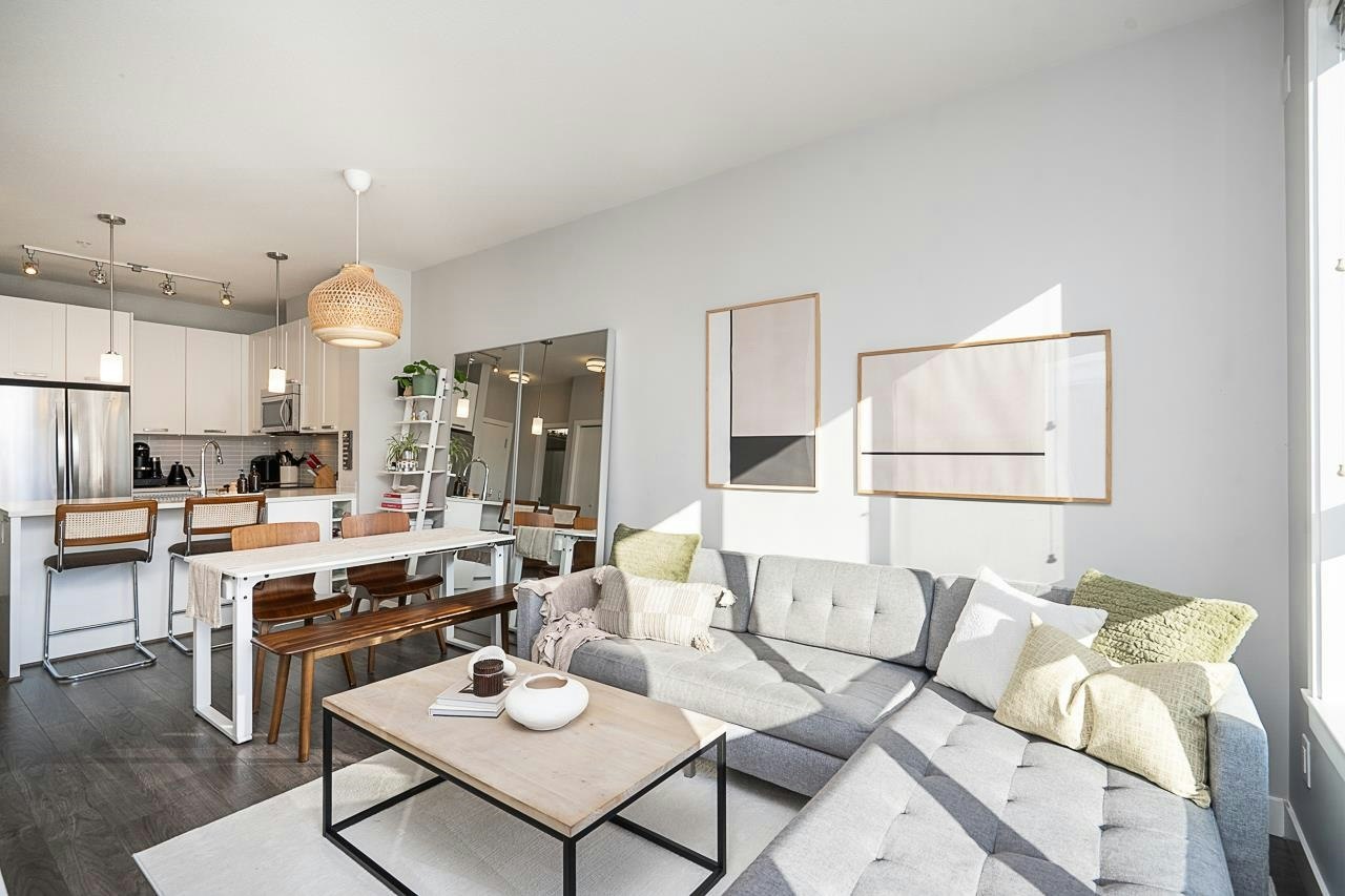 405-15388 105 Avenue - 5