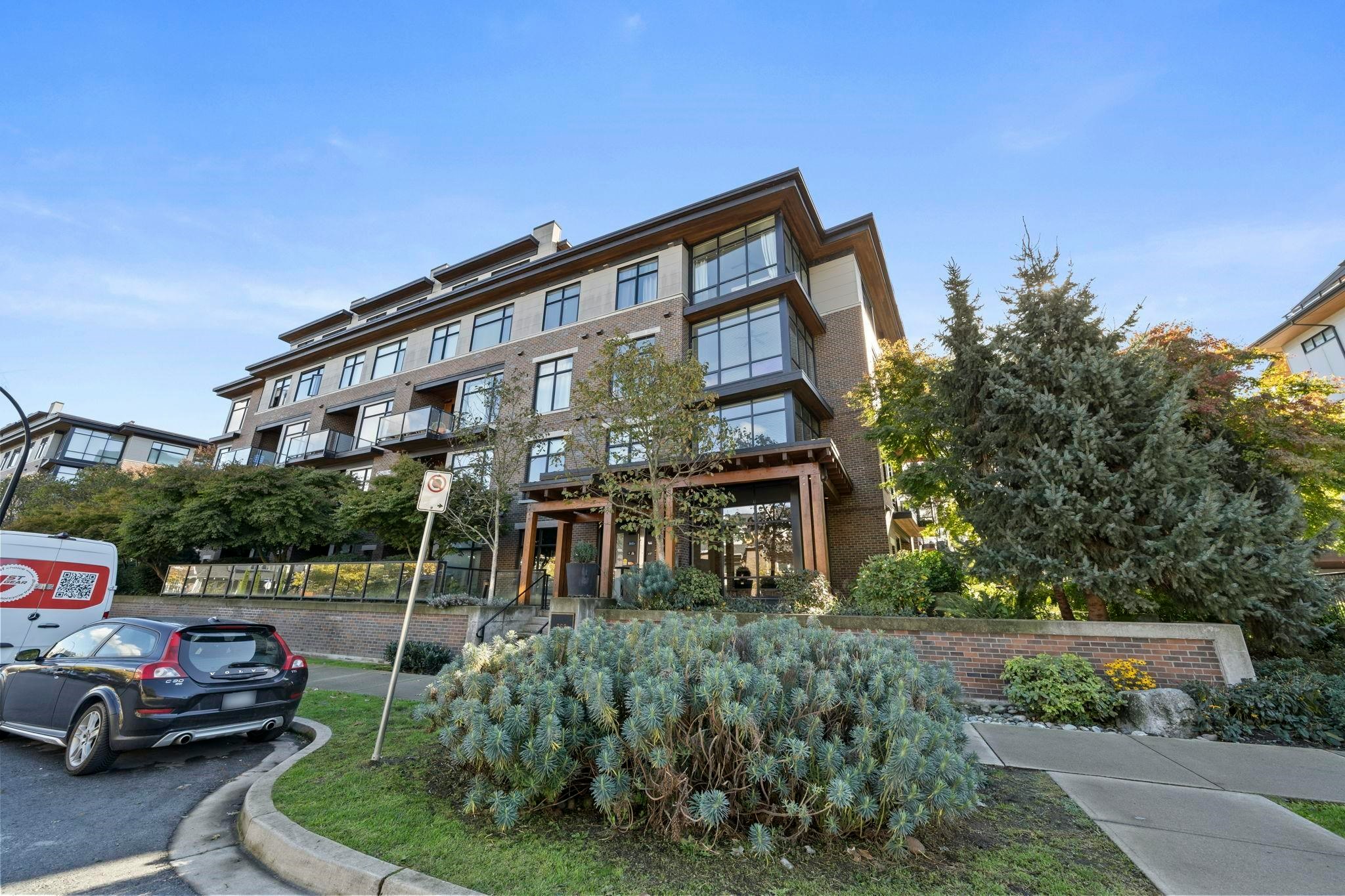 206-262 Salter Street, New Westminster, BC, V3M 0J6 - 2