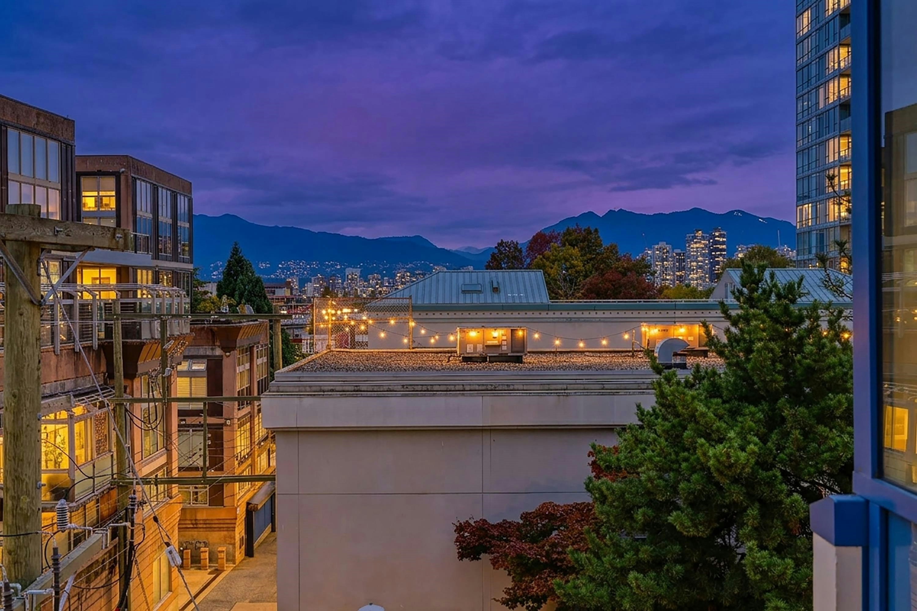 401-1510 W 6th Avenue, Vancouver, BC, V6J 1R2