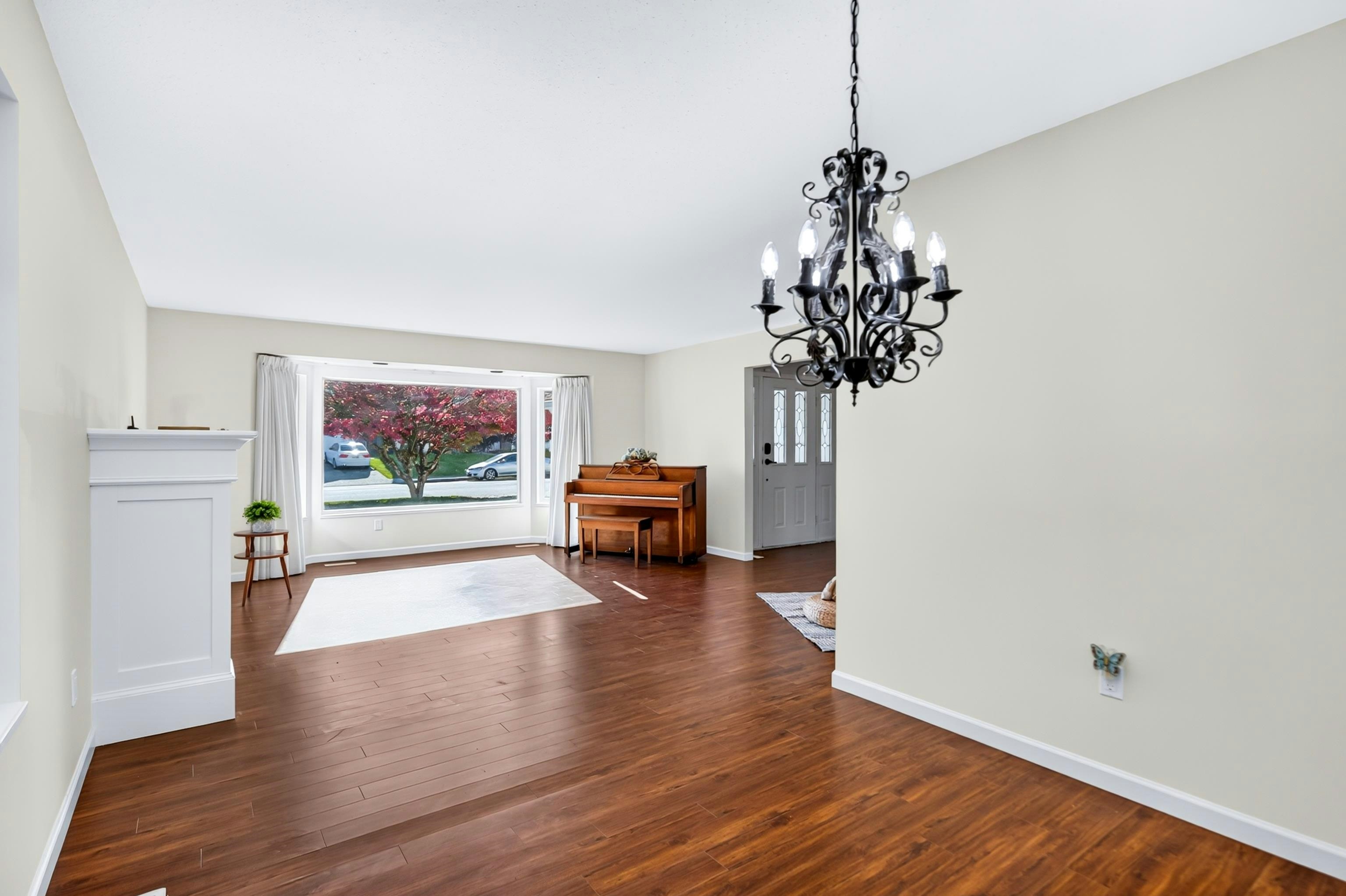 22205 126 Avenue, Maple Ridge, BC, V2X 0W5 - 15