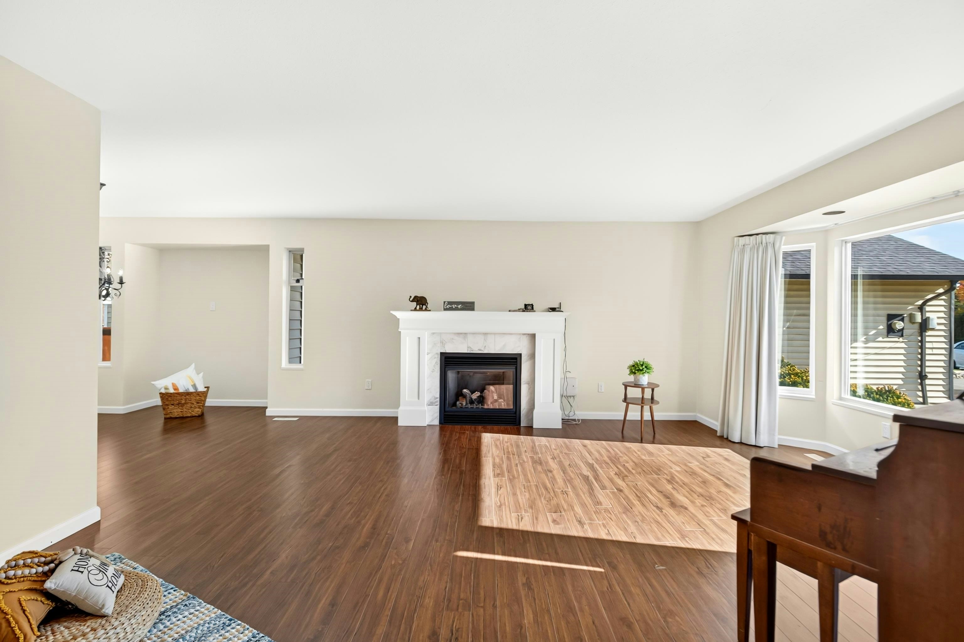 22205 126 Avenue, Maple Ridge, BC, V2X 0W5 - 10