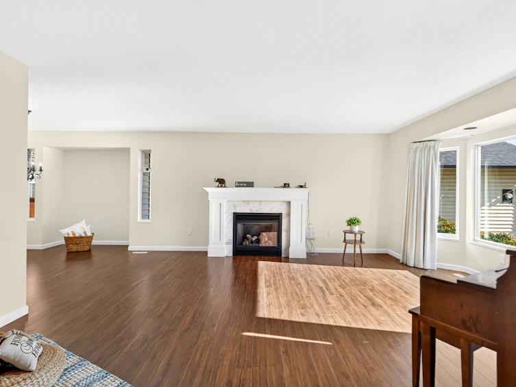 22205 126 Avenue, Maple Ridge, BC, V2X 0W5 - 10