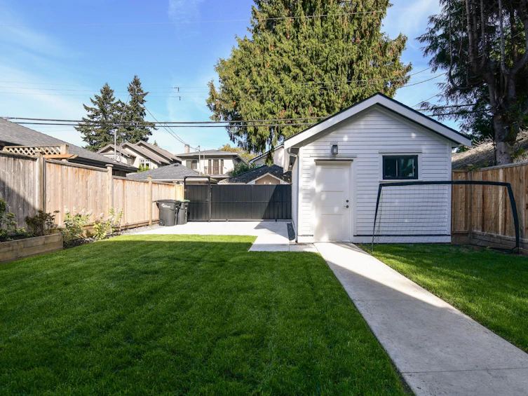 3415 W 24 Avenue, Vancouver, BC, V6S 1L3 - 40