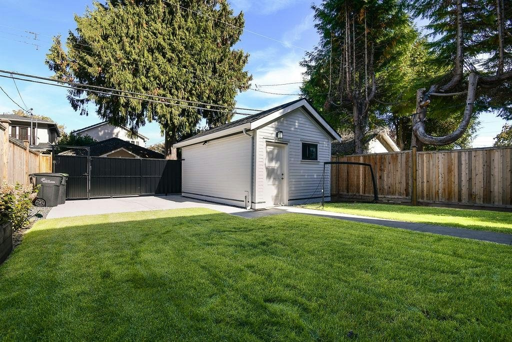 3415 W 24 Avenue, Vancouver, BC, V6S 1L3 - 9