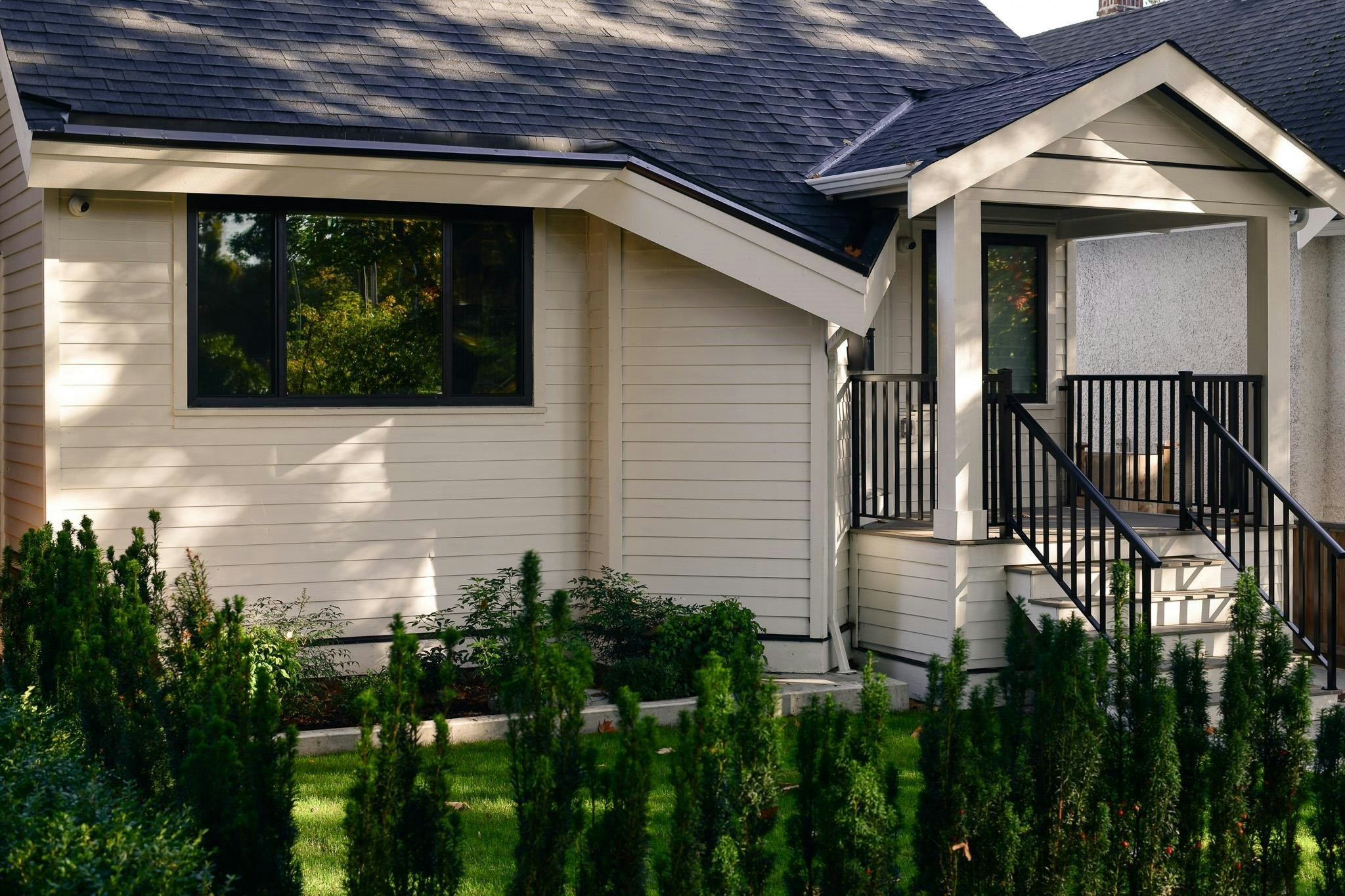3415 W 24 Avenue - 3