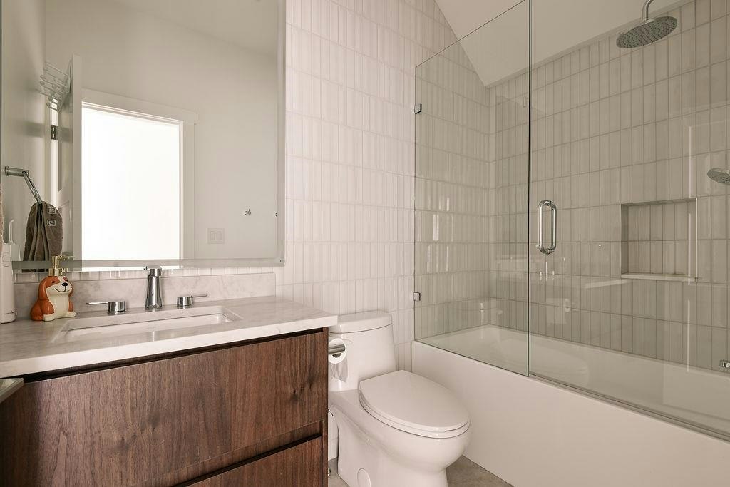 3415 W 24 Avenue, Vancouver, BC, V6S 1L3 - 38
