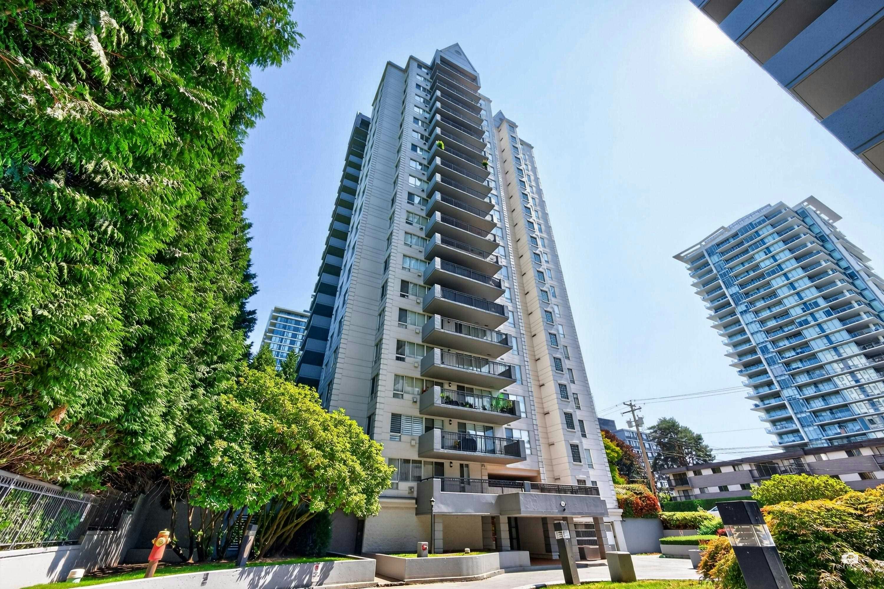 204-555 Austin Avenue, Coquitlam, BC, V3K 6R8