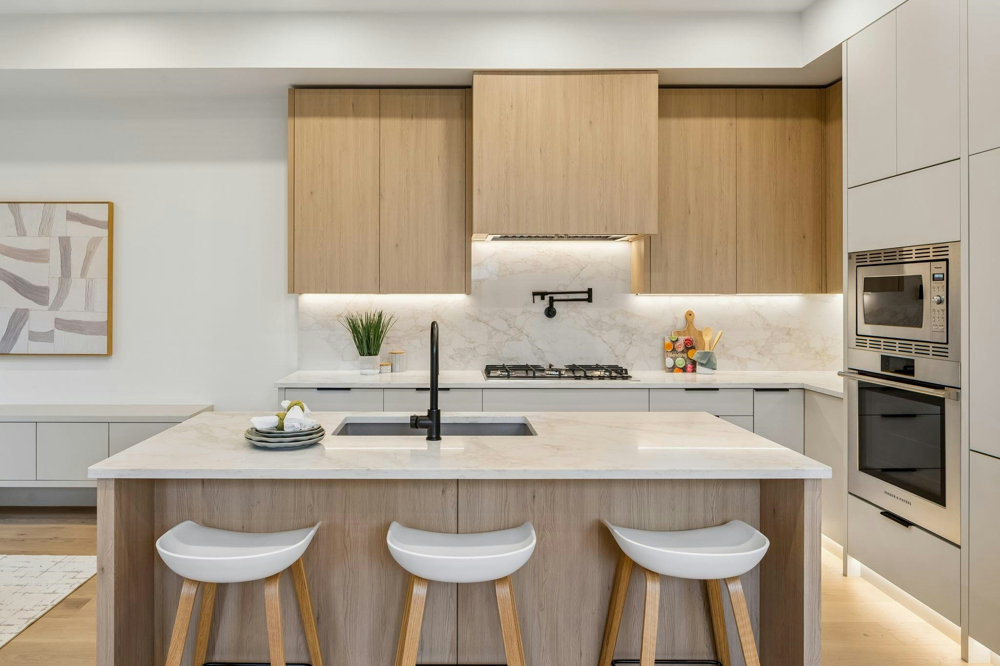 934 W 57th Avenue - 5