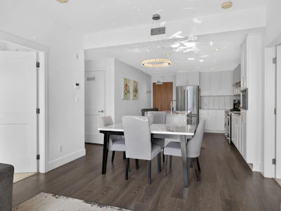 508-4477 Hastings Street - 5