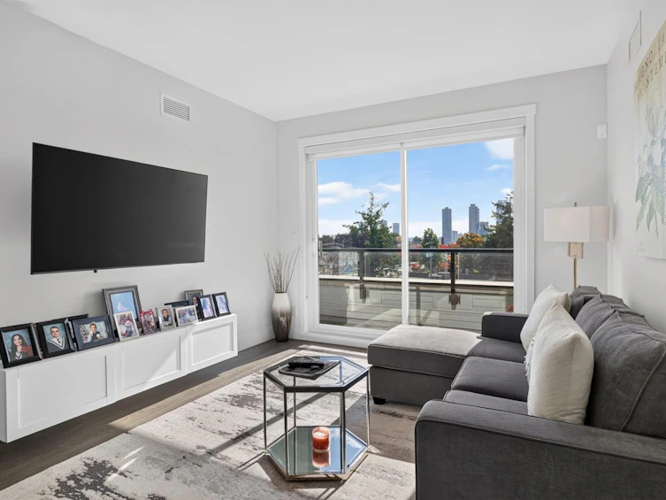 508-4477 Hastings Street, Burnaby, BC, V5C 0L6 - 8