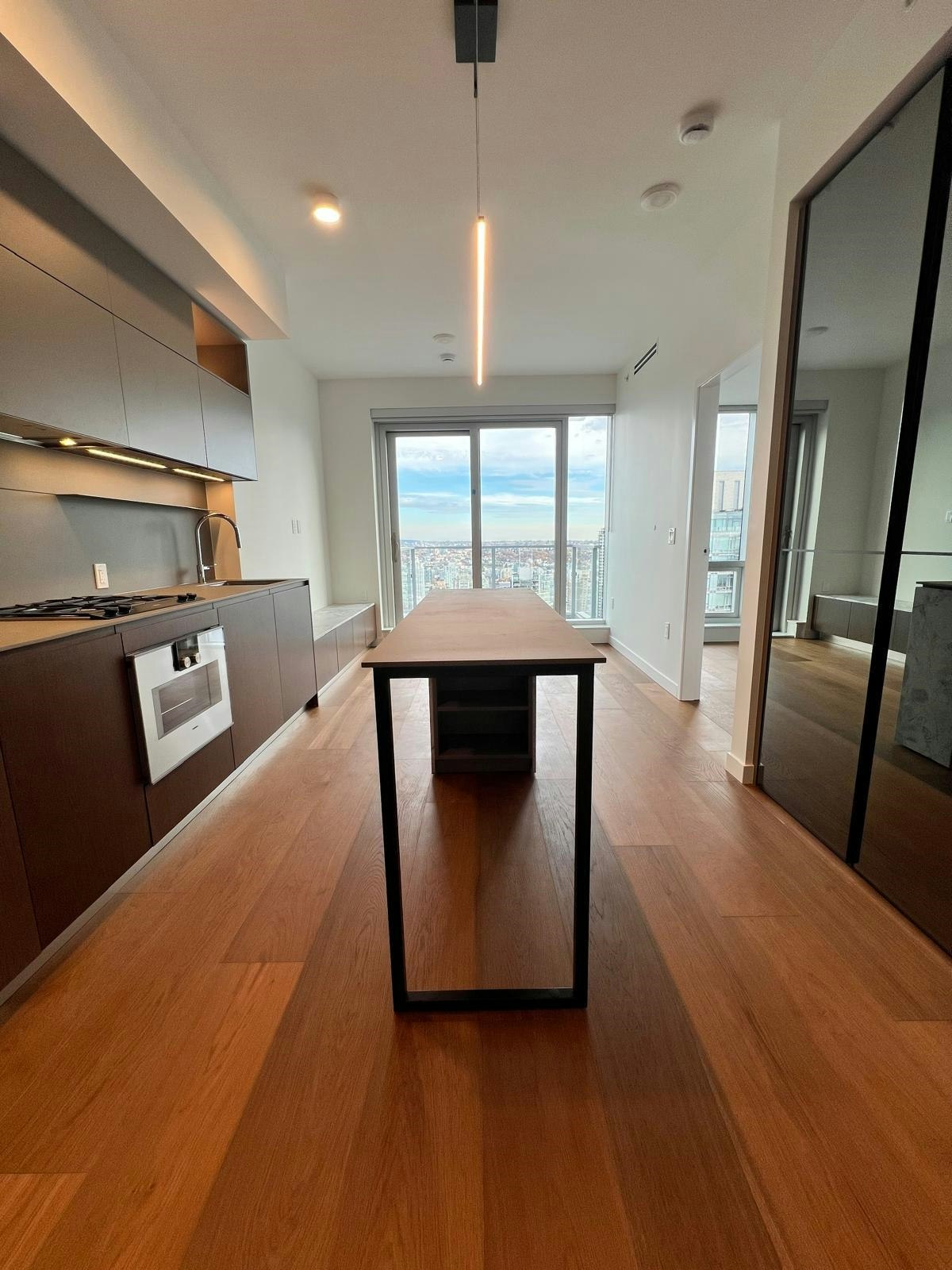 3405-1277 Hornby, Vancouver, BC, V6Z 0H7 - 3