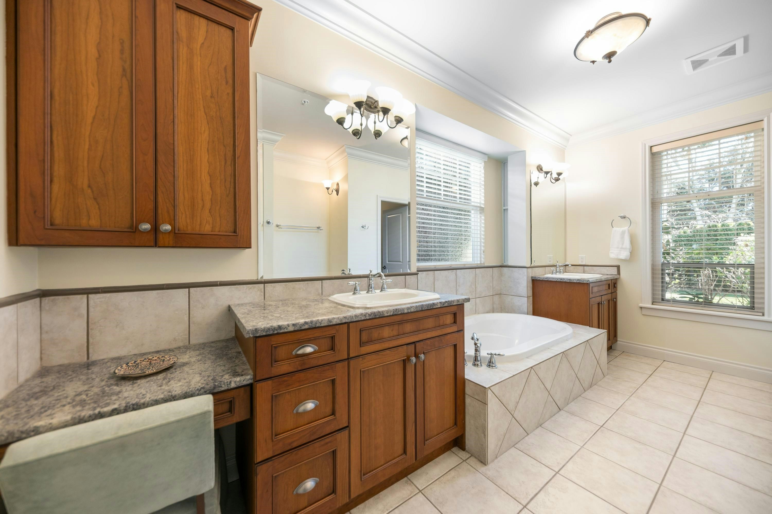 13785 Marine Drive, Surrey, BC, V4B 1A3 - 15