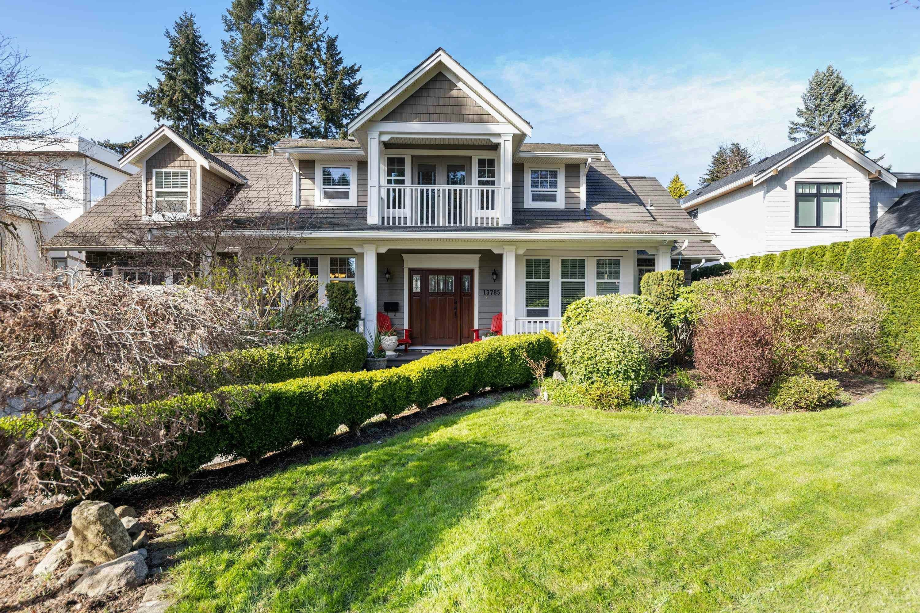 13785 Marine Drive, Surrey, BC, V4B 1A3