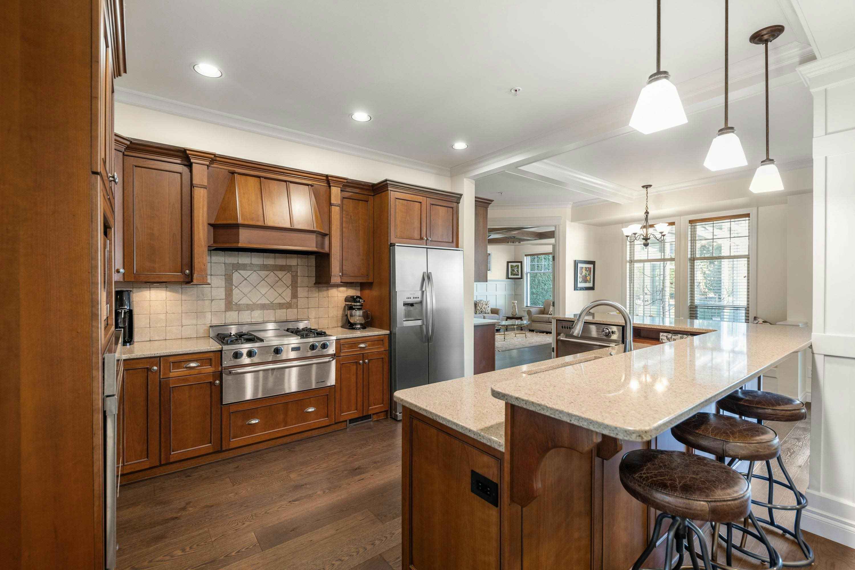 13785 Marine Drive, Surrey, BC, V4B 1A3 - 9