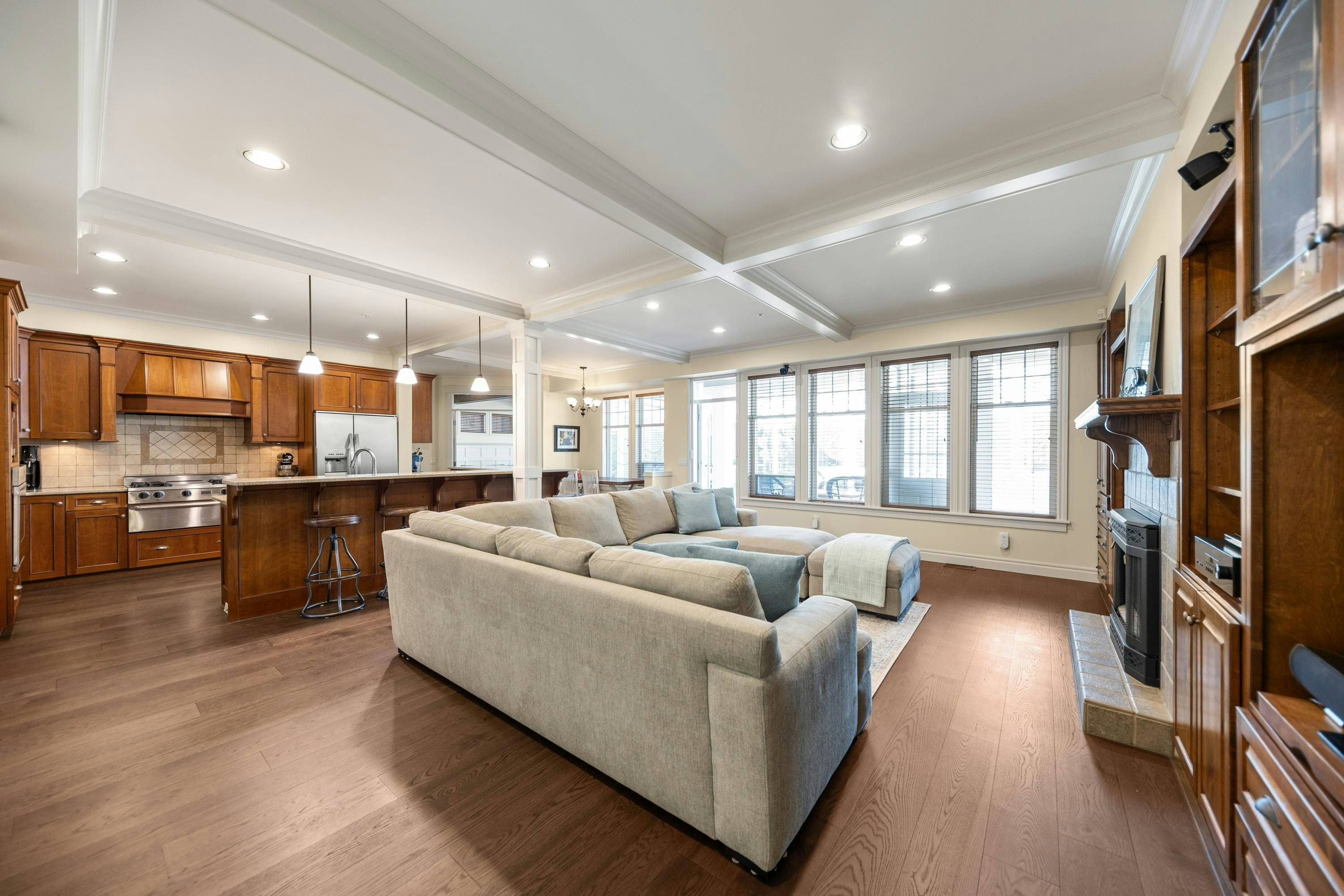 13785 Marine Drive, Surrey, BC, V4B 1A3 - 8