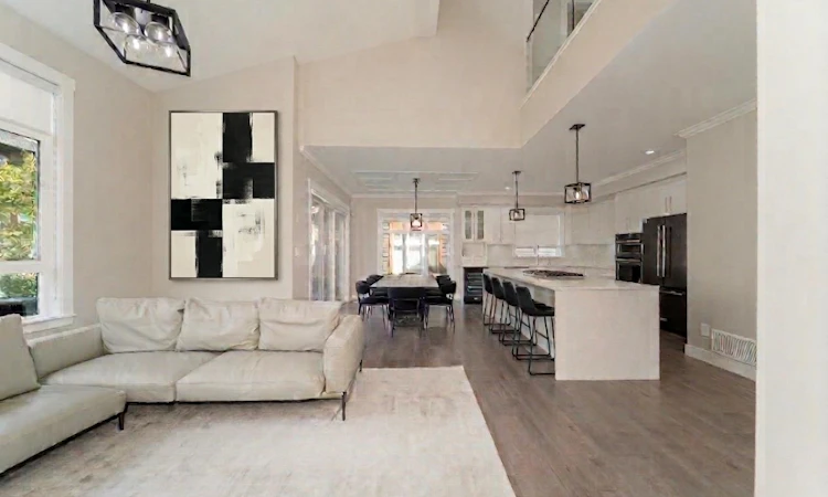 17033 Fraser Highway
