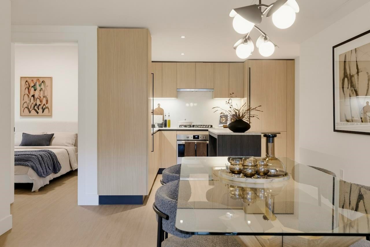 111-2235 E Broadway, Vancouver, BC, V5N 0J5 - 12