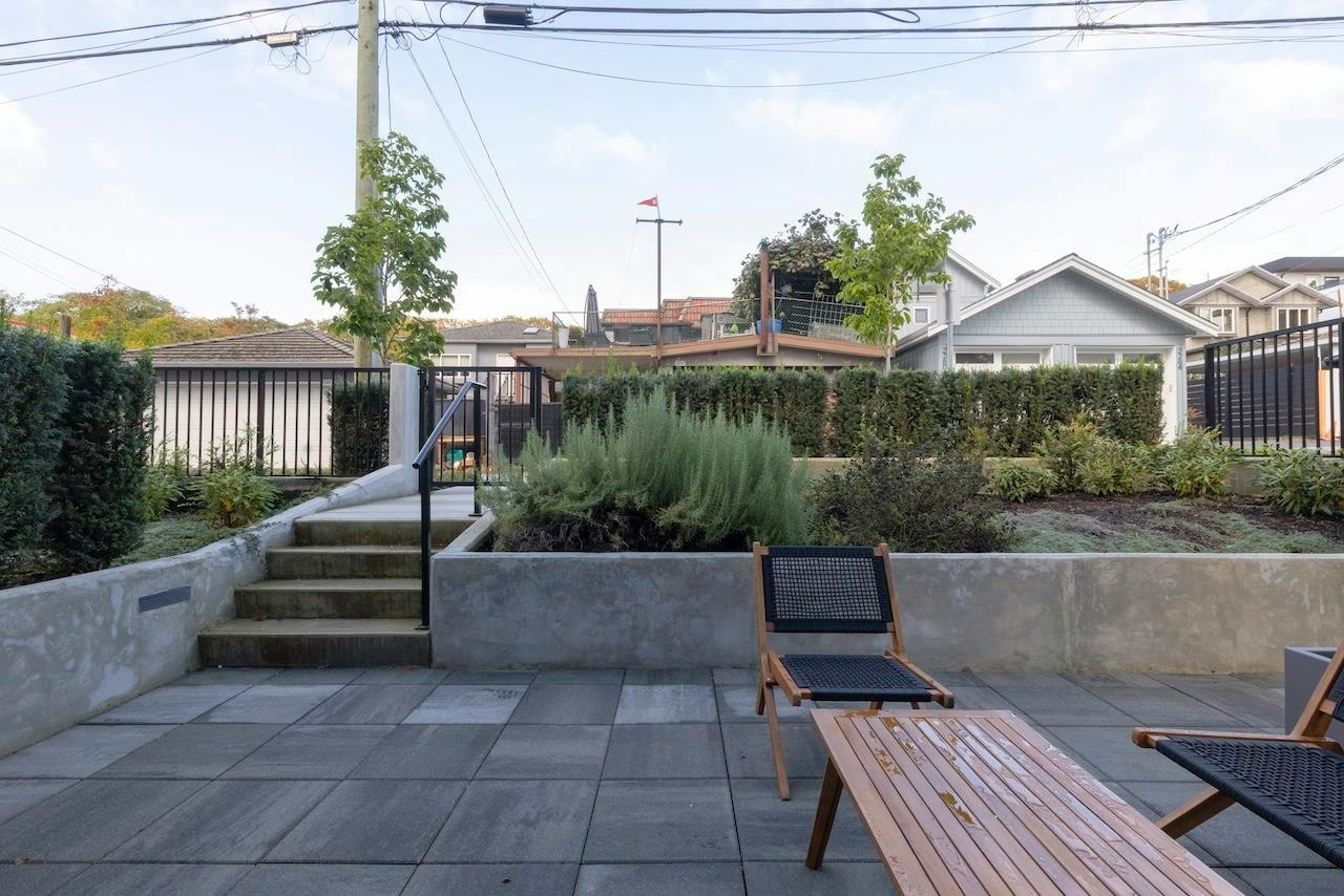 111-2235 E Broadway, Vancouver, BC, V5N 0J5 - 25
