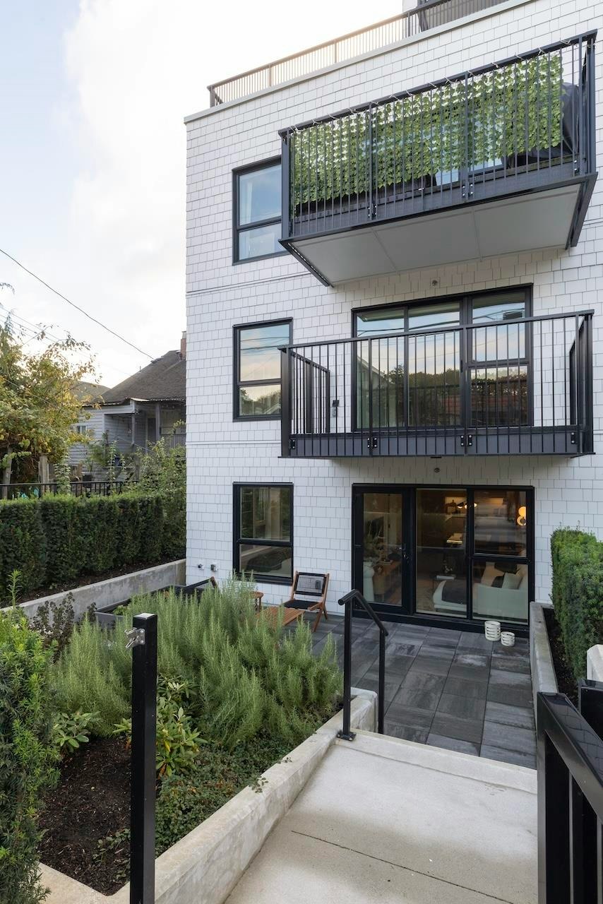 111-2235 E Broadway, Vancouver, BC, V5N 0J5 - 22