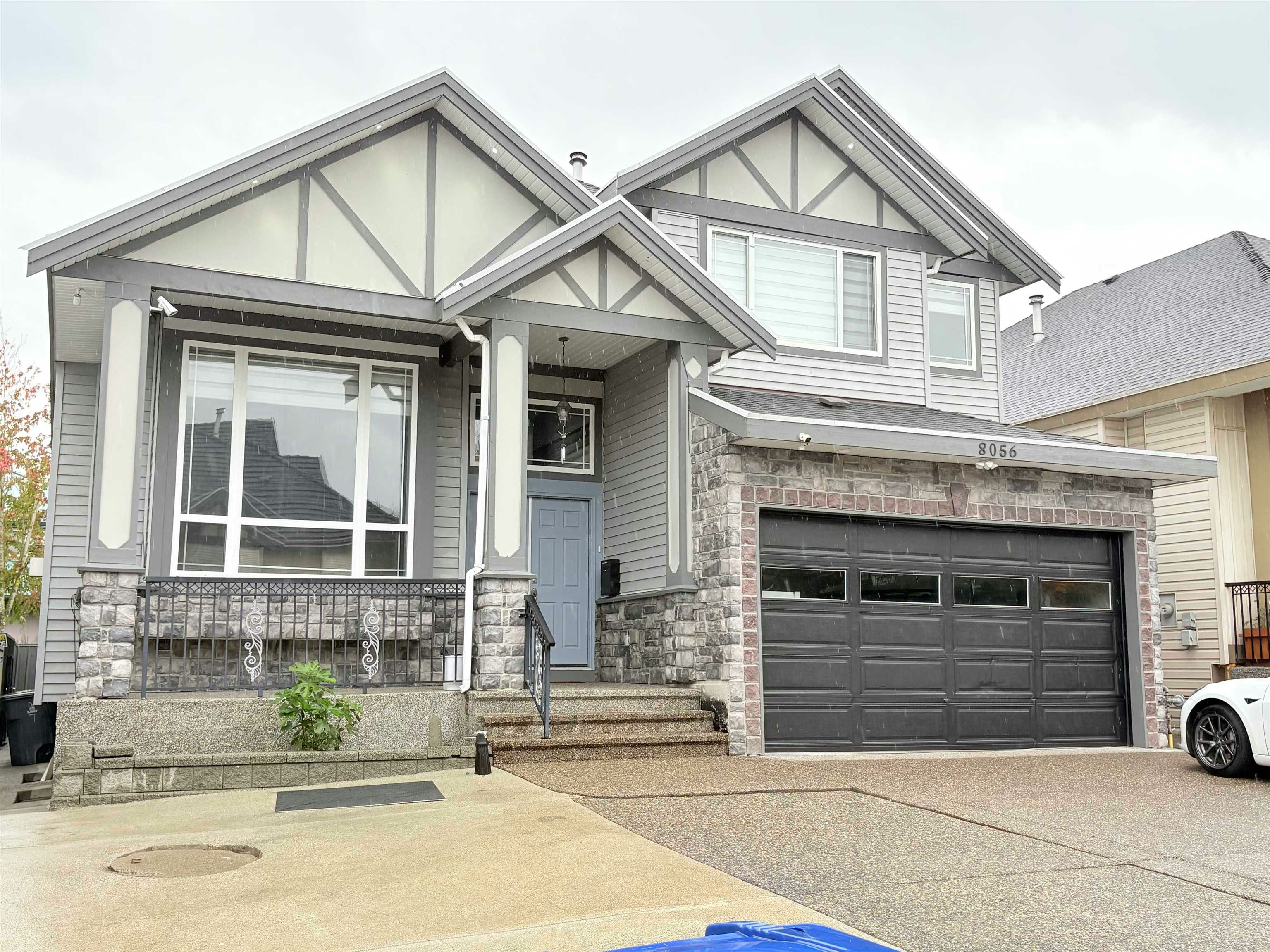8056 135a Street, Surrey, BC, V3W 1R4