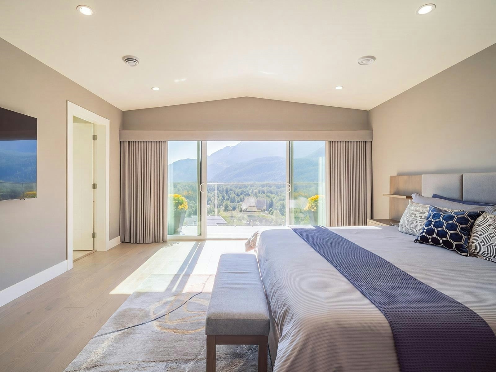 41301 Horizon Drive, Squamish, BC, V8B 0Y7 - 29