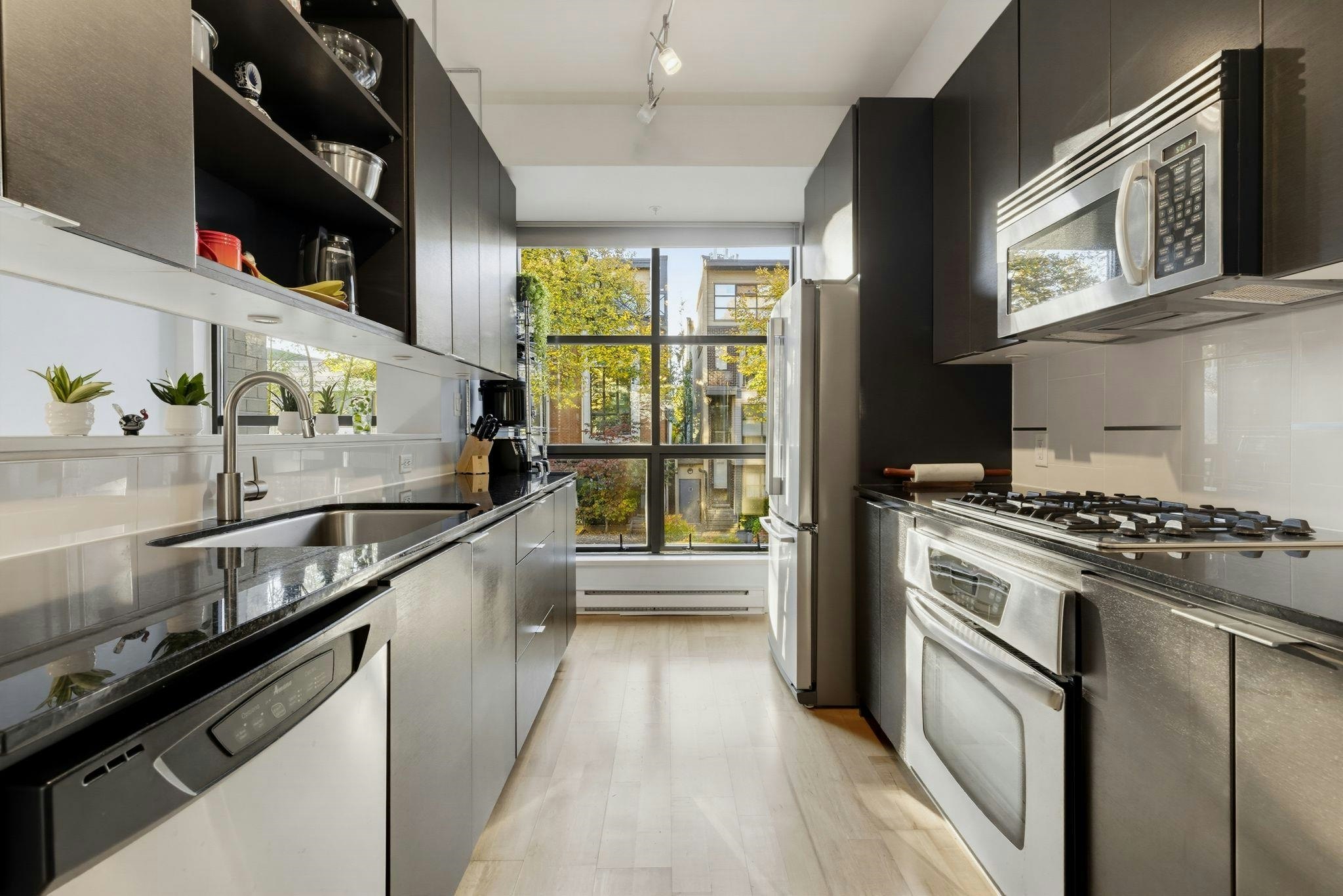 3742 Commercial Street - 3