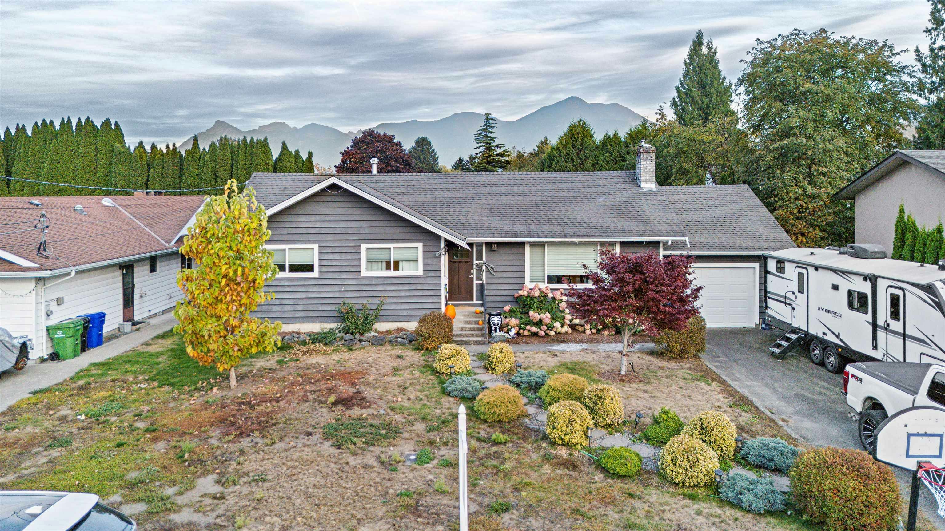 6992 Centennial Drive, Chilliwack, BC, V2R 4C7