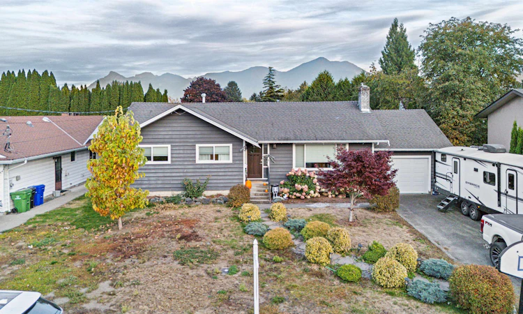 6992 Centennial Drive