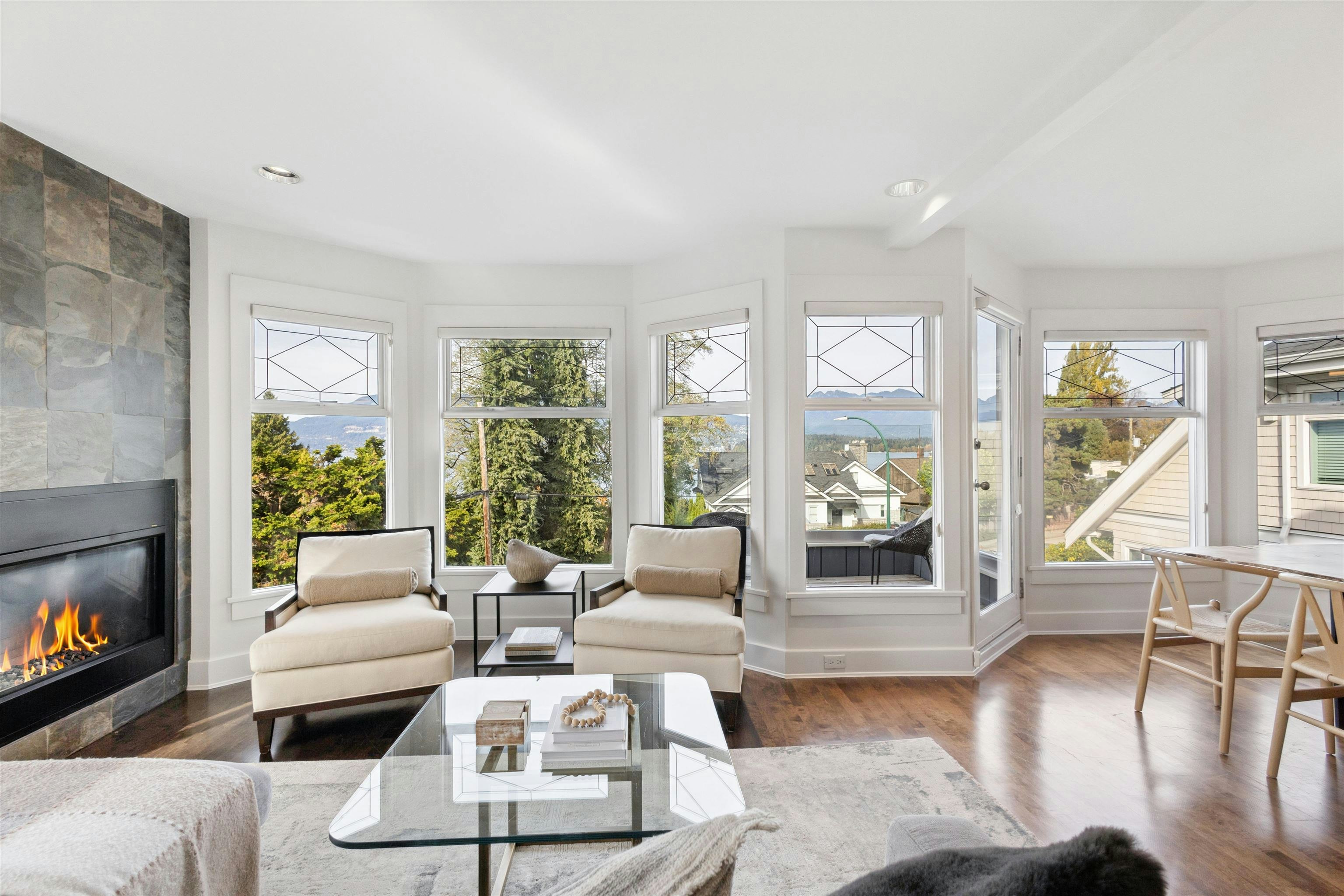 2697 York Avenue - 3