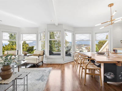 2697 York Avenue - 4