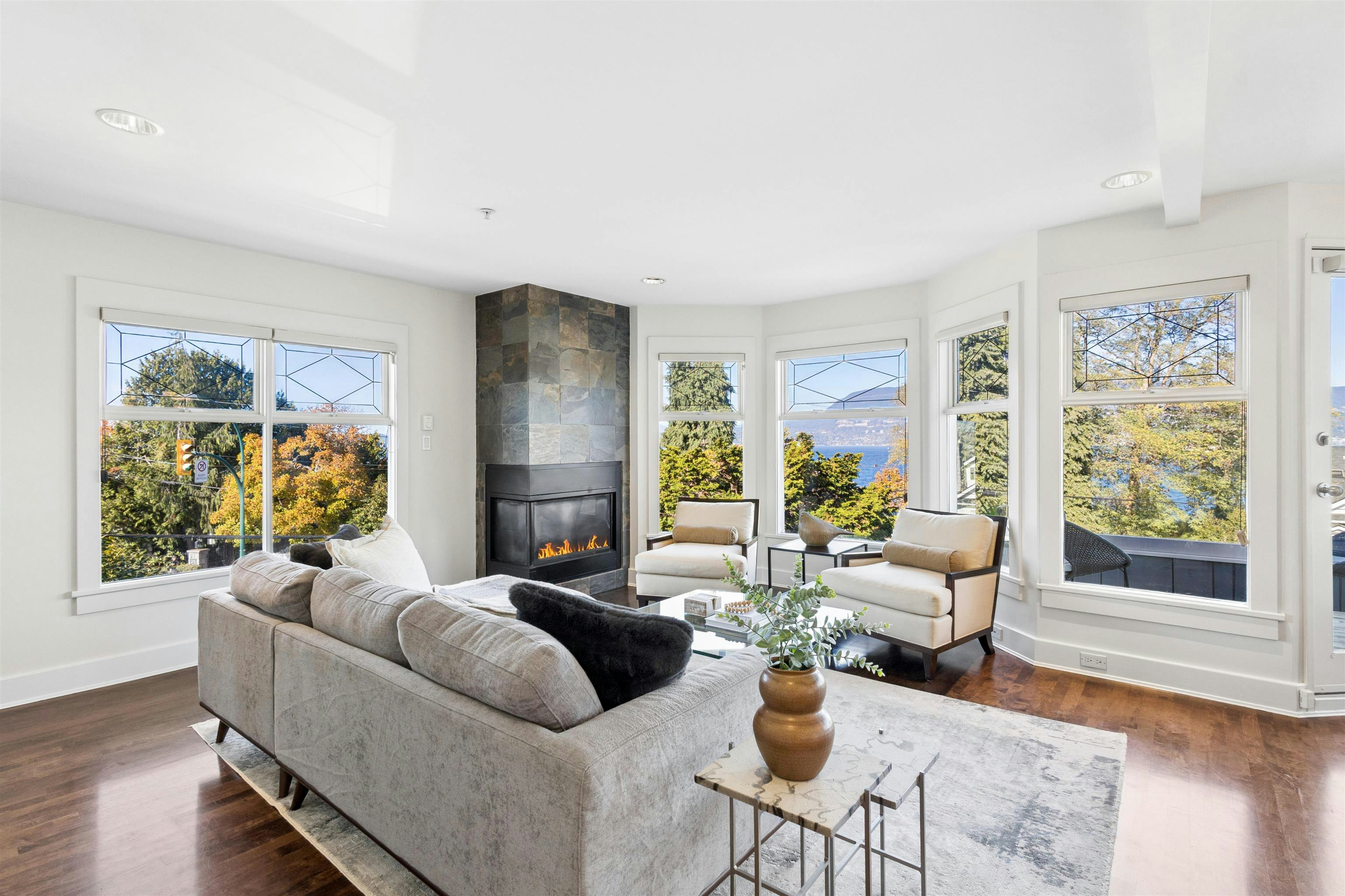 2697 York Avenue - 2