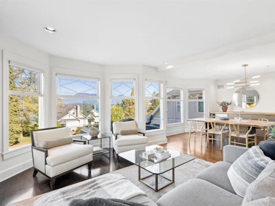 2697 York Avenue - 5